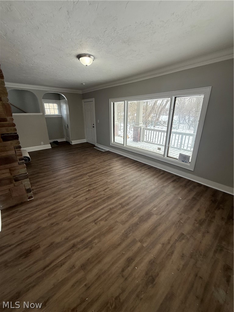 10428 Park Heights Road, Cleveland, OH - Photo 3