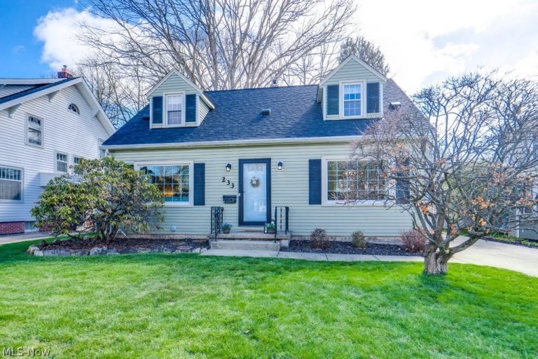 233 Kenilworth Drive, Akron, OH - Photo 3