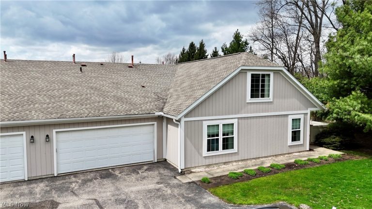 318 Millennium Drive, Tallmadge, OH, 44278