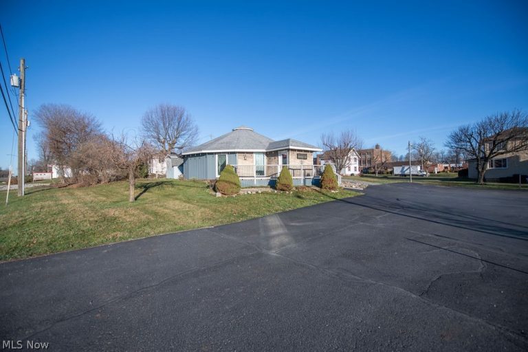 411 Canal Street, Malvern, OH - Photo 3