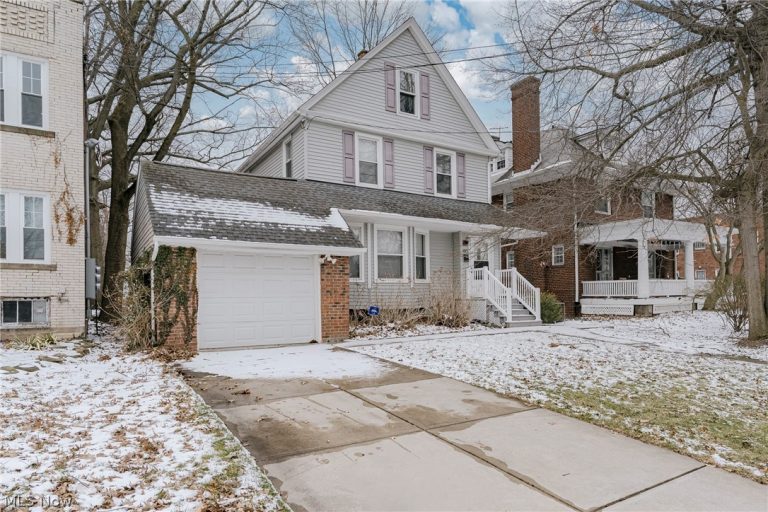 14915 Clifton Boulevard, Lakewood, OH, 44107