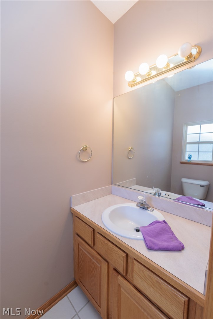18608 Southporte Drive, Strongsville, OH - Photo 3