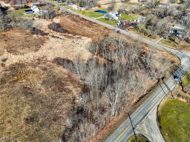 Randolph Road, Mogadore, OH, 44260