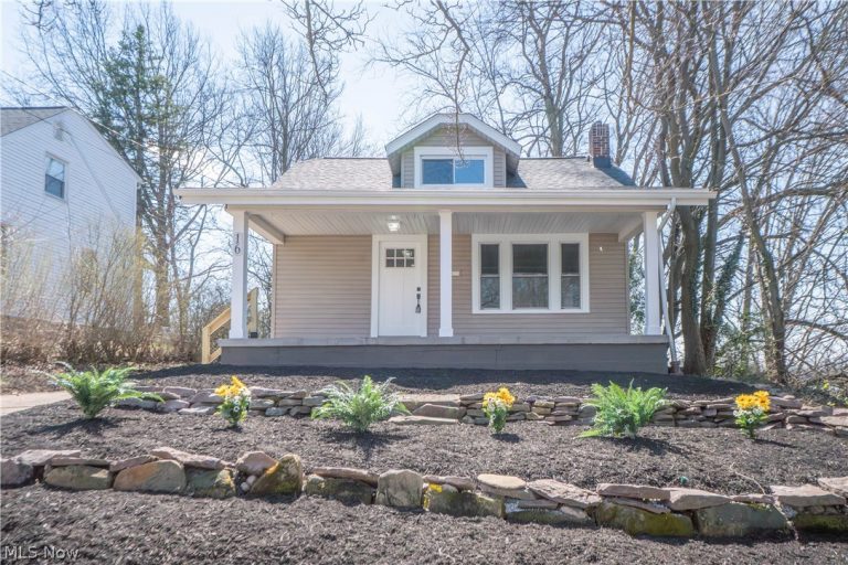 16 Catawba Avenue, Akron, OH, 44301