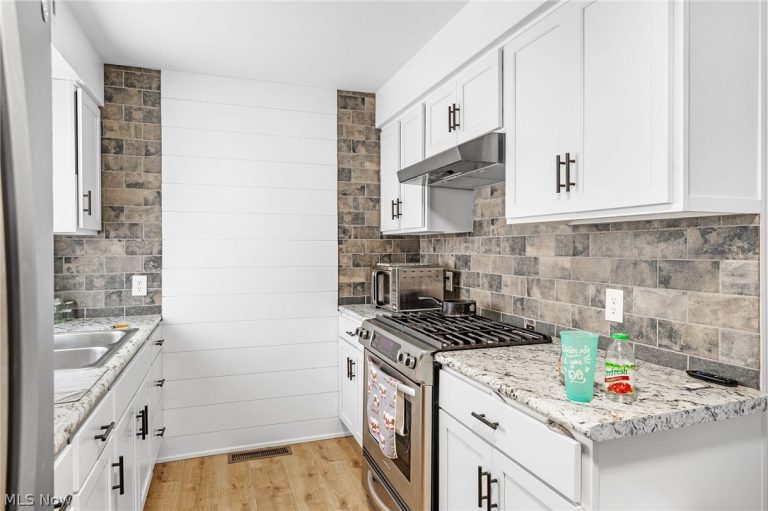 779 & 781 Jason Avenue, Akron, OH - Photo 8