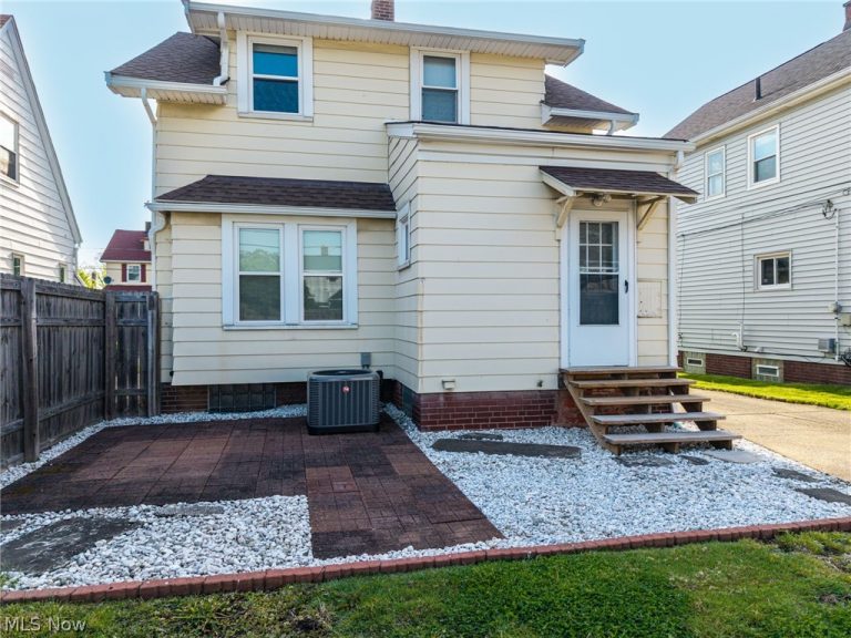 4076 49 Street, Cleveland, OH - Photo 5