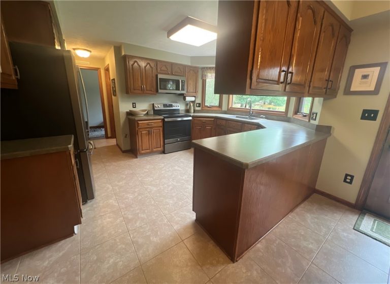 4227 Bunker Lane, Stow, OH - Photo 3
