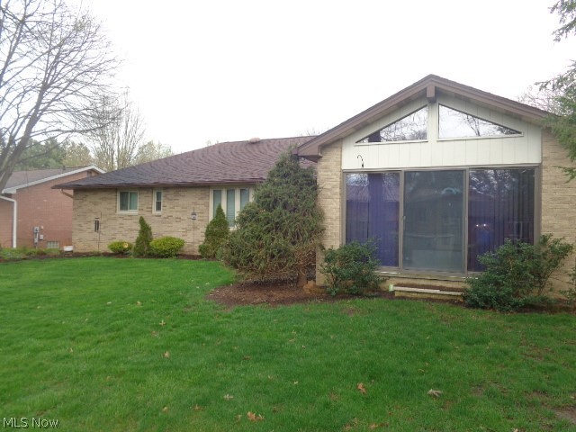 7422 Dogwood Lane, Parma, OH - Photo 4
