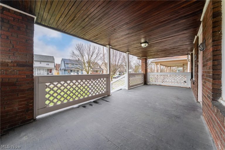 3407 Cedarbrook Road, Cleveland Heights, OH - Photo 5