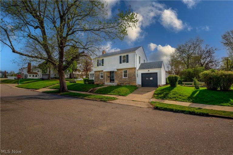 3122 Logan Avenue, Canton, OH - Photo 3