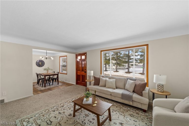 11412 Hempstead Road, Cleveland, OH - Photo 5