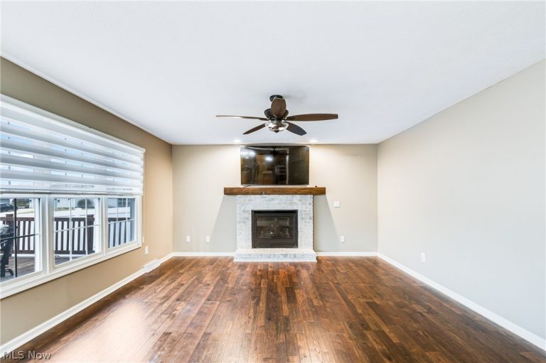 25 Willow Bend Drive, Canfield, OH - Photo 3