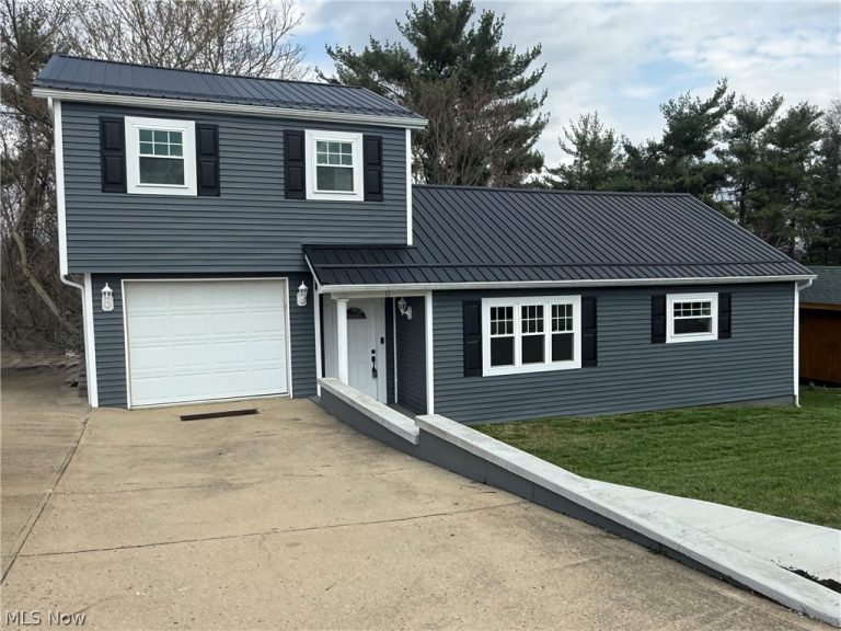 17 Grandview Road, Cambridge, OH, 43725