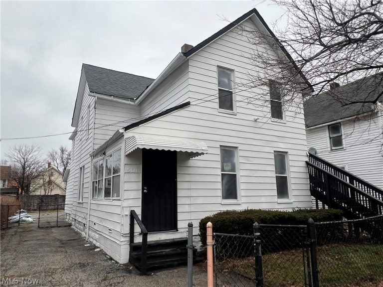 5817 Prosser Avenue, Cleveland, OH - Photo 2
