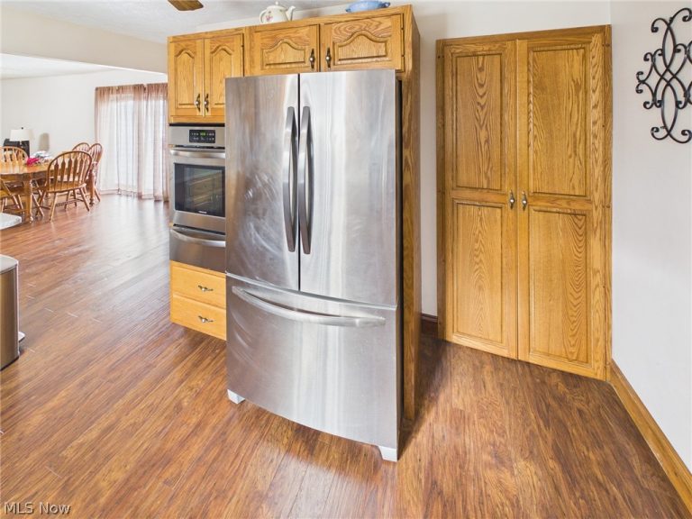 704 23rd Street, Vienna, WV - Photo 8