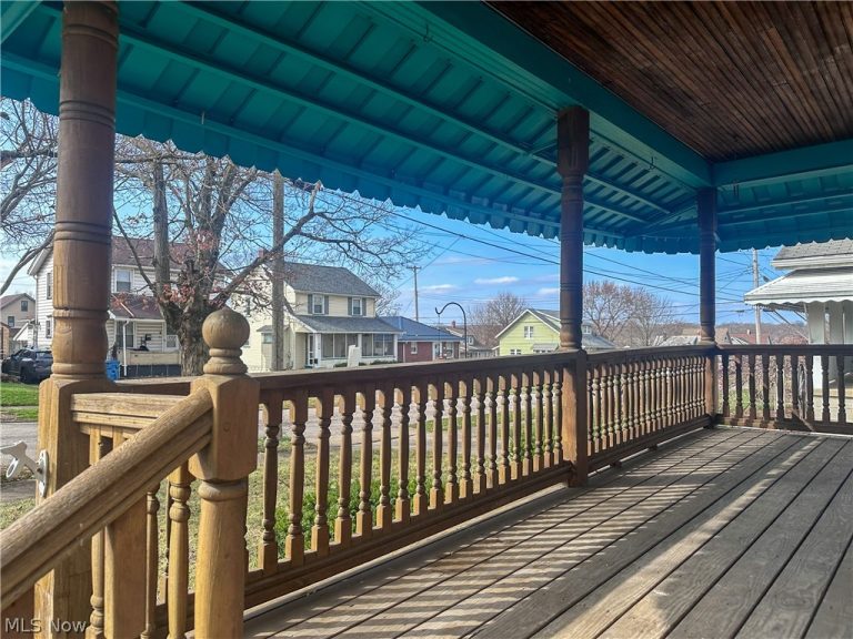 114 Townsend Avenue, Girard, OH - Photo 8