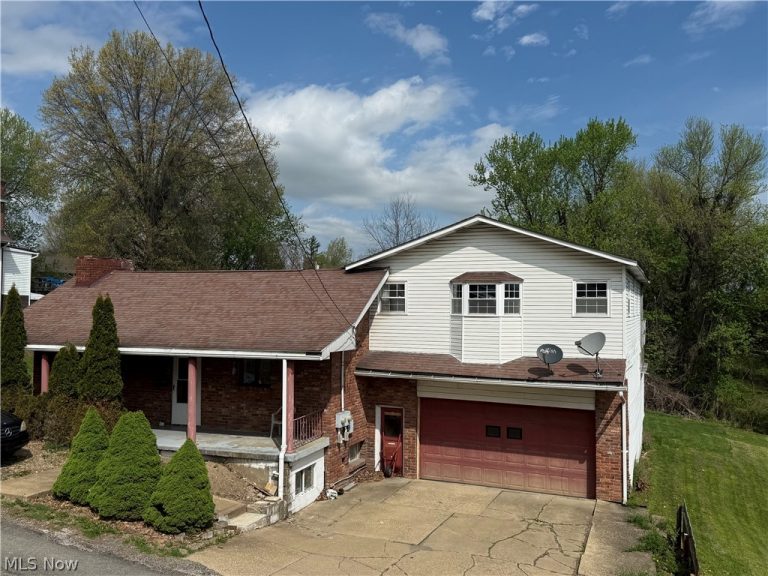 147 Newell Avenue, St Clairsville, OH, 43950