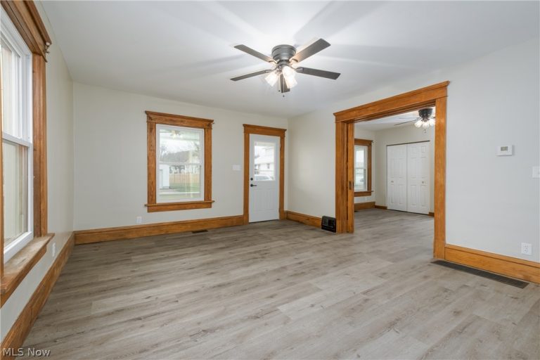 509 Wilson Street, Malvern, OH - Photo 4