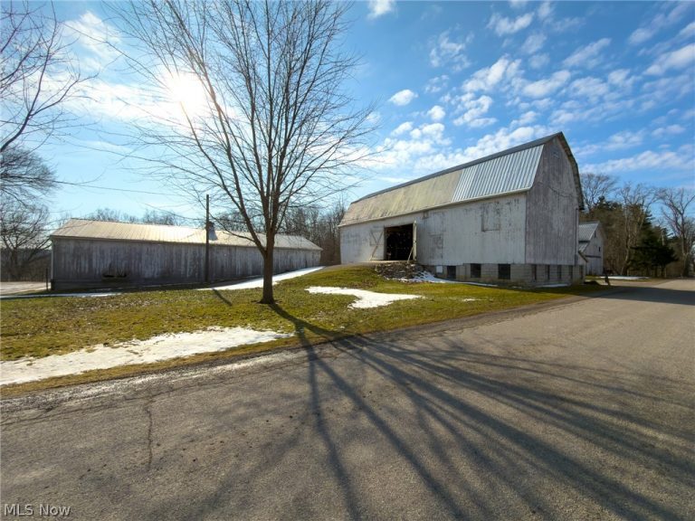 14178 West Road, Wakeman, OH - Photo 4
