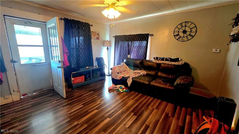 100 Spring Street, Marietta, OH - Photo 8