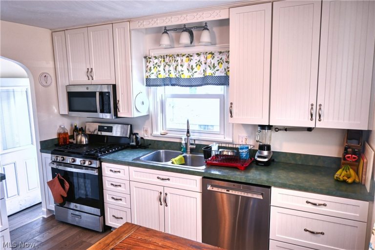 94 5th Street, Rittman, OH - Photo 3