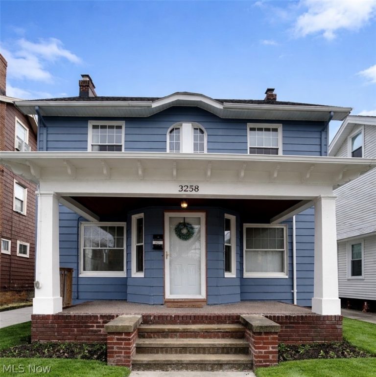 3258 Berkshire Road, Cleveland Heights, OH - Photo 2