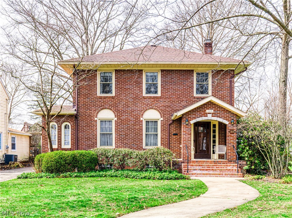 160 Castle Boulevard, Akron, OH