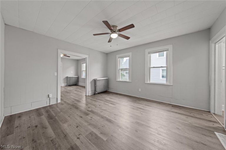 1310 Buhrer Avenue, Cleveland, OH - Photo 5