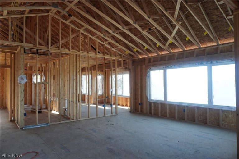 15 Huron Trail, Malvern, OH - Photo 6