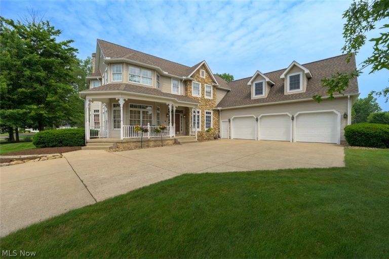 1015 Cambridge Court, Warren, OH - Photo 6