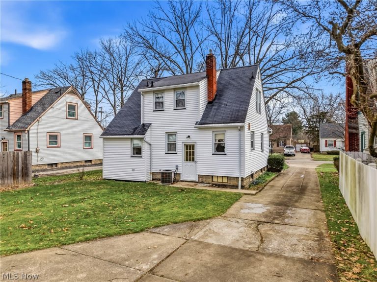 336 Willard Avenue, Warren, OH - Photo 8