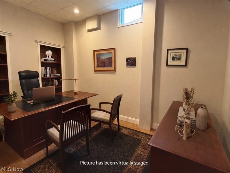 448 Carolina Ave, Chester, WV - Photo 5