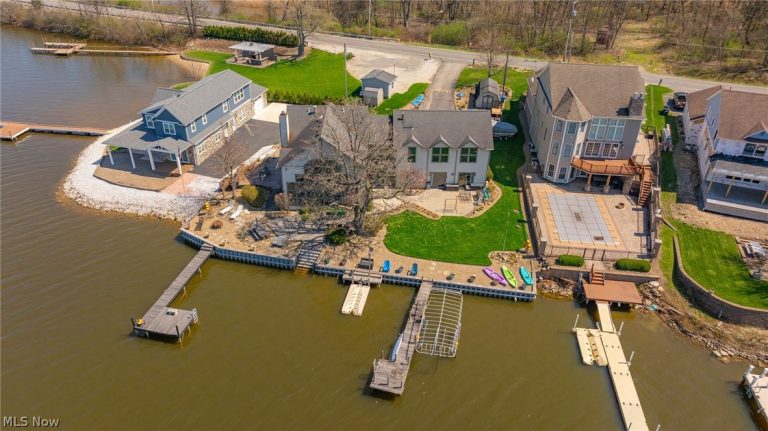 2154 River Road, Lake Milton, OH - Photo 5