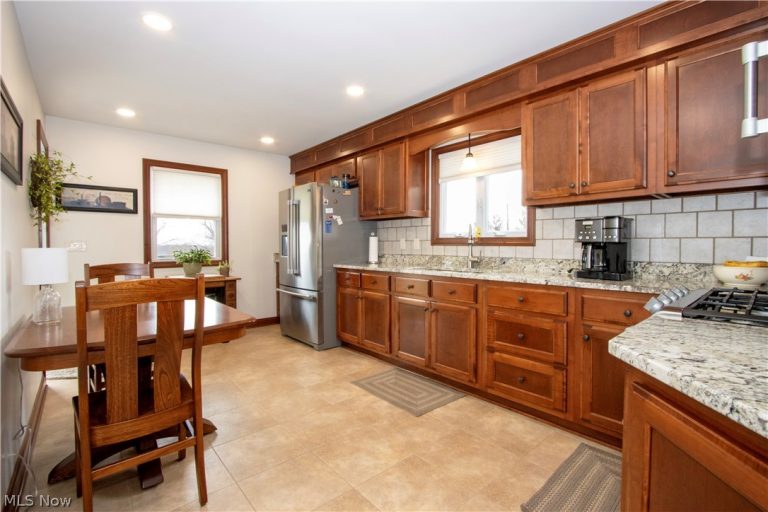 2981 Firestone Road, Wooster, OH - Photo 5