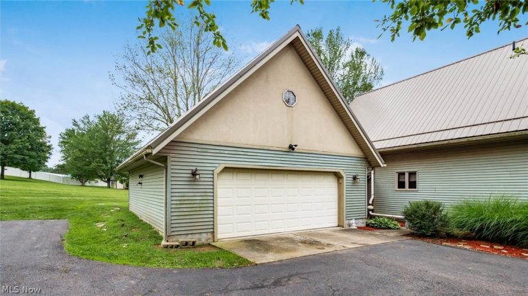 6730 Dillon Hills Drive, Nashport, OH - Photo 5