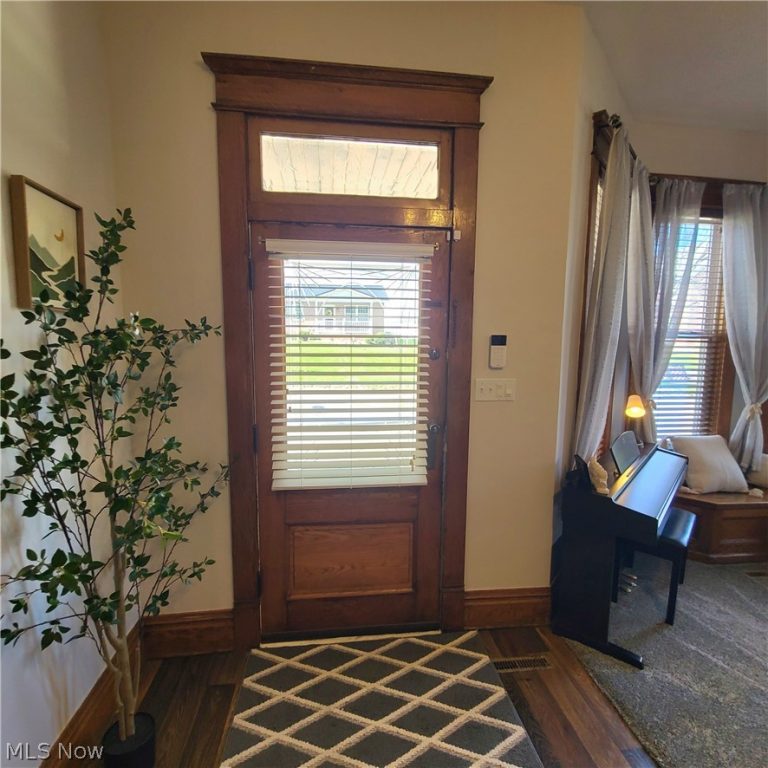 434 Main Street, Barnesville, OH - Photo 5