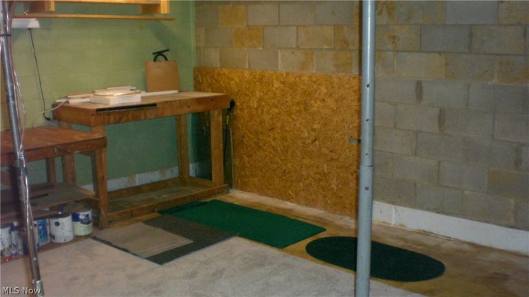 1953 Foley Drive, Parkersburg, WV - Photo 2