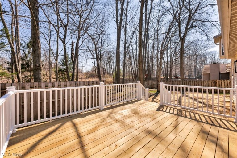350 Nelmar Drive, Painesville Twp, OH - Photo 2