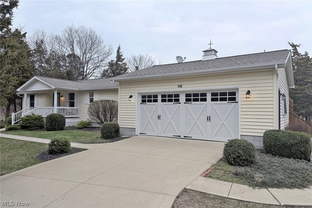 110 Pickerel, Kelleys Island, OH