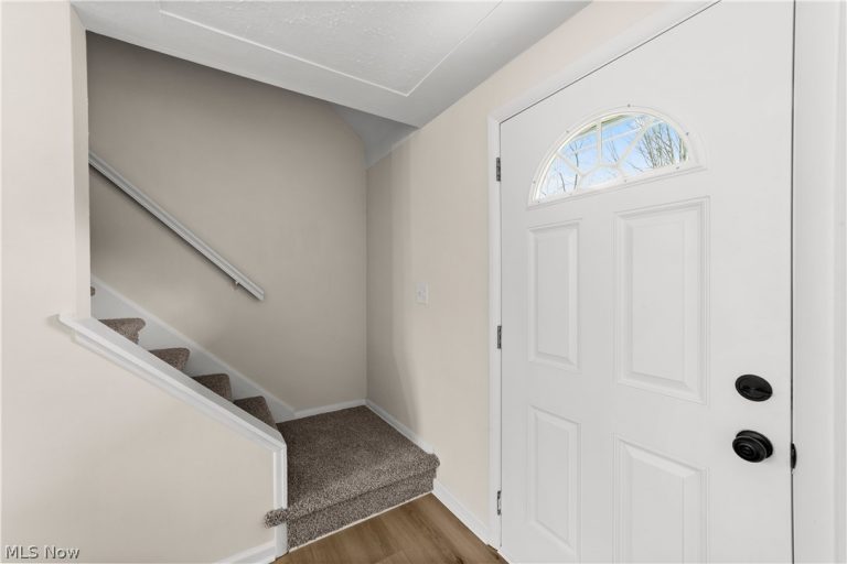 4895 Redwood Drive, Sheffield Lake, OH - Photo 2