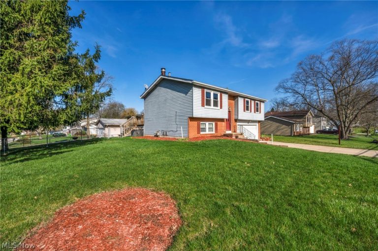 4795 Fishcreek Road, Stow, OH - Photo 3