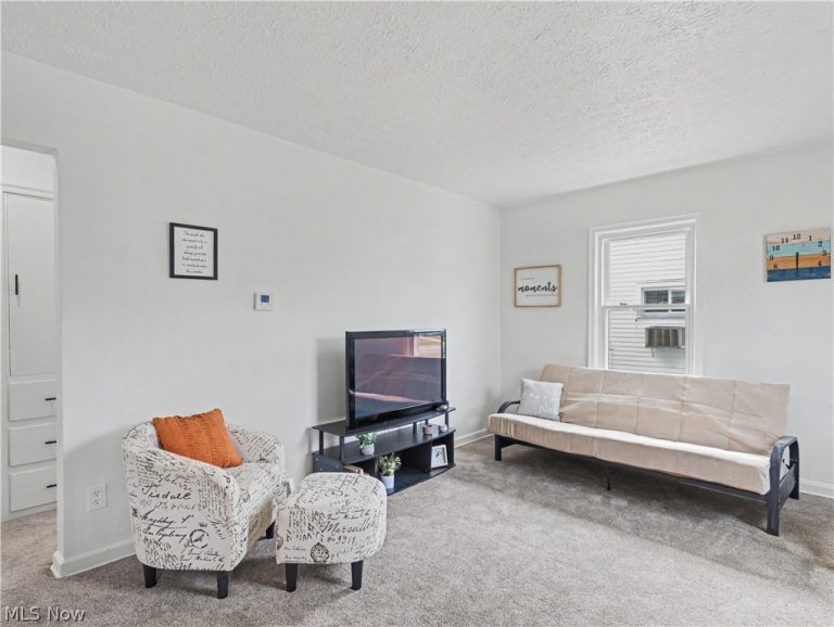 2549 26th Street, Cuyahoga Falls, OH - Photo 8