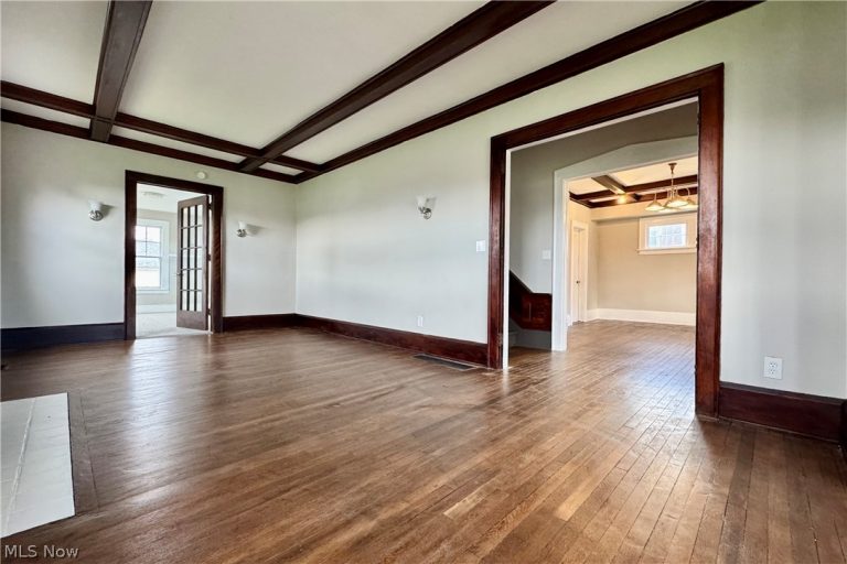 1225 Woodland Avenue, Canton, OH - Photo 8