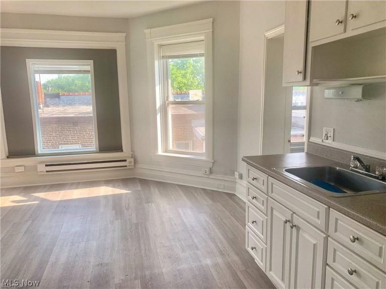 3634 Bosworth Road, Cleveland, OH - Photo 2