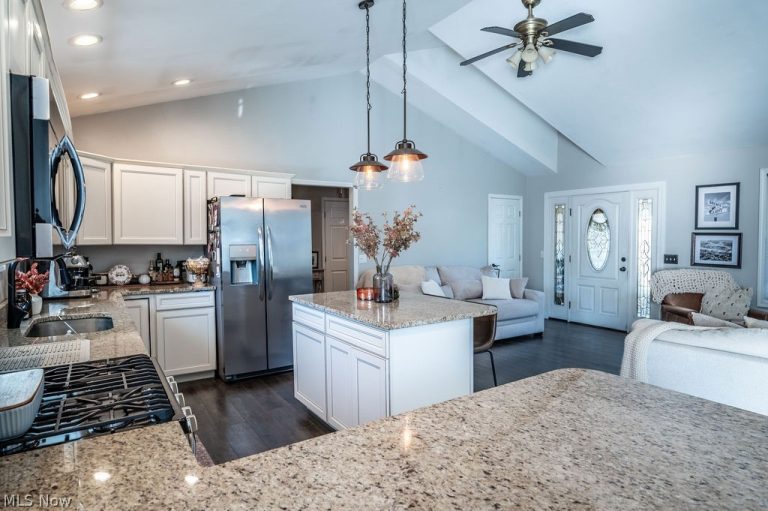 2891 Waterford Road, Marietta, OH - Photo 5