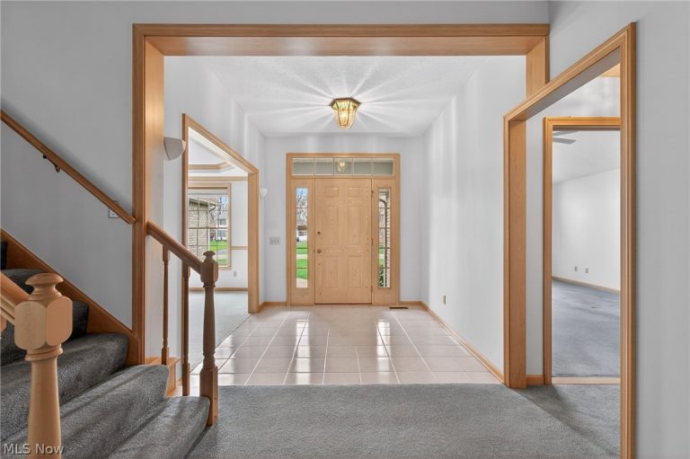 9100 Hocking Street, Massillon, OH - Photo 4