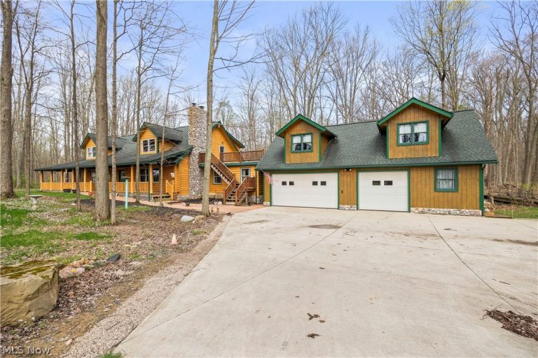 13719 Garfield Road, Wakeman, OH - Photo 4