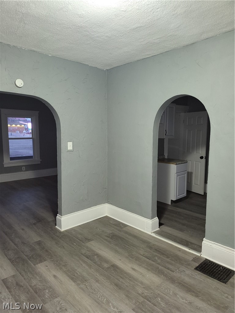 1007 Dewalt Avenue, Canton, OH - Photo 8