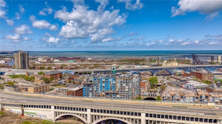 2222 Detroit Avenue #708, Cleveland, OH - Photo 3