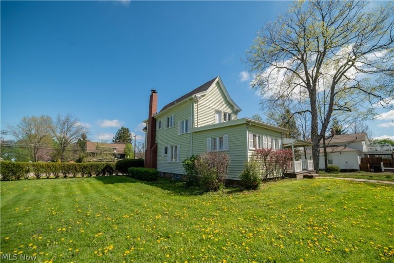 105 Main Street, Canfield, OH - Photo 4